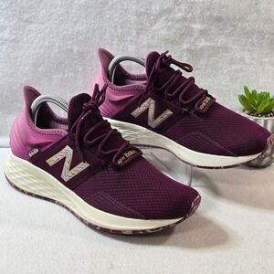 New Balance Roav Womens Purple Athletic Shoes Sneakers Size 8.5